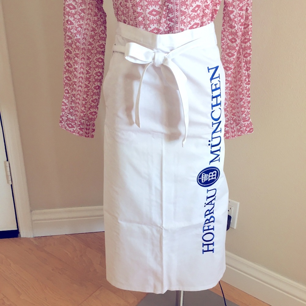 Hofbrau Munchen Chef Bartenders Apron NWOT White blue embroidery Cotton